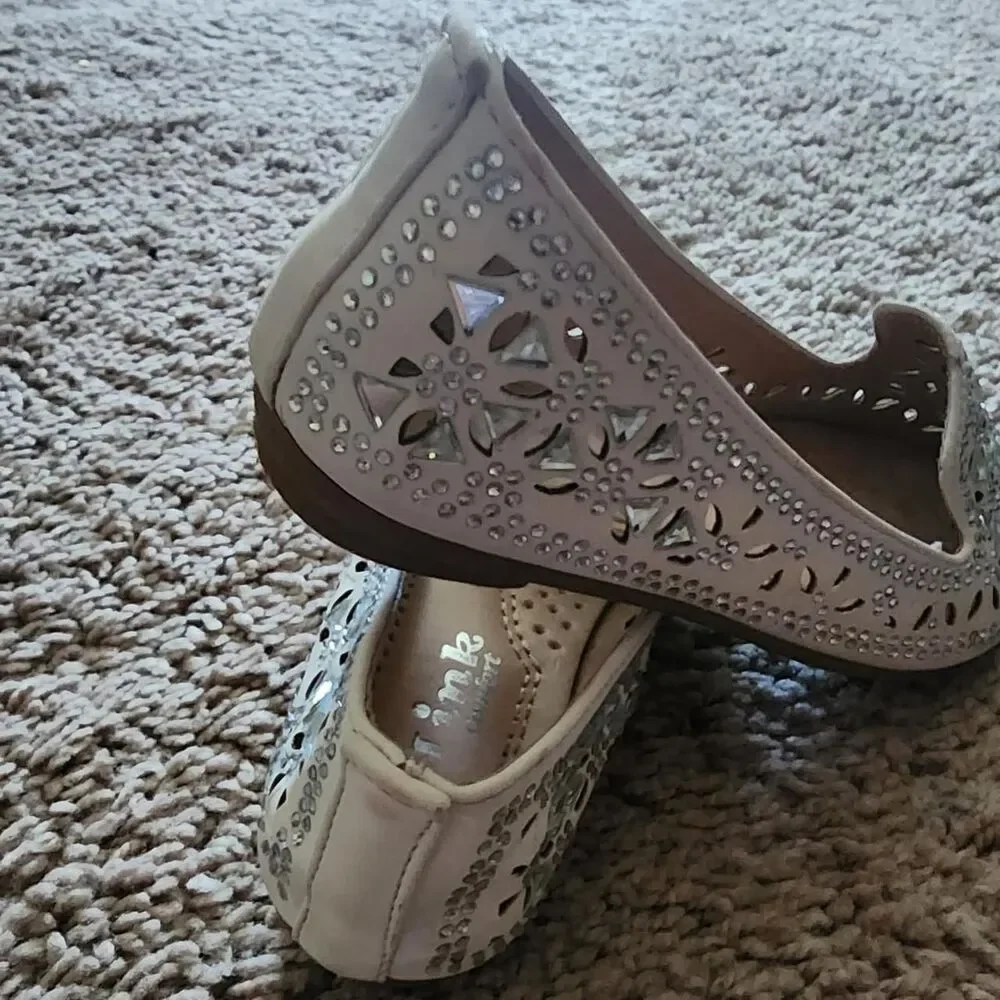 Link Comfort  Girls  White and Silver Ballet-shoes